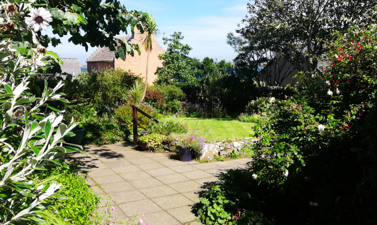 Marengo community garden